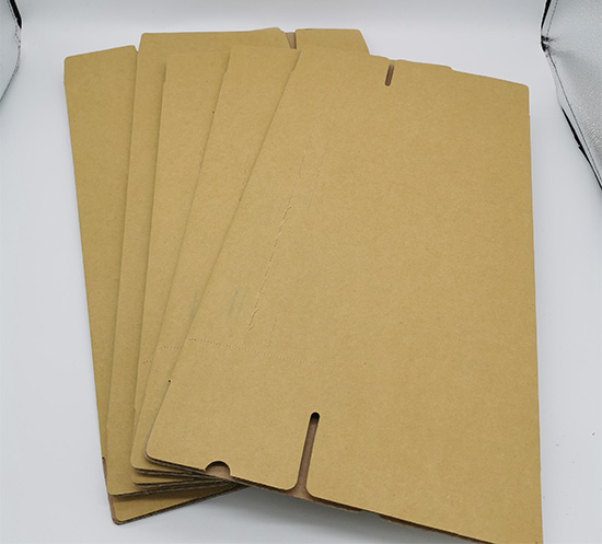 長方形三層瓦楞臺(tái)灣黃紙紙箱子